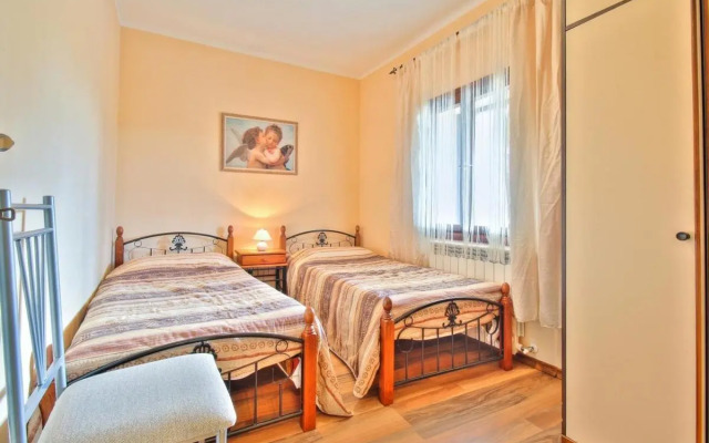 Lorena Apartments