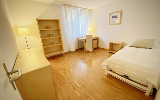 Your bright and spacious apartment by the lake
