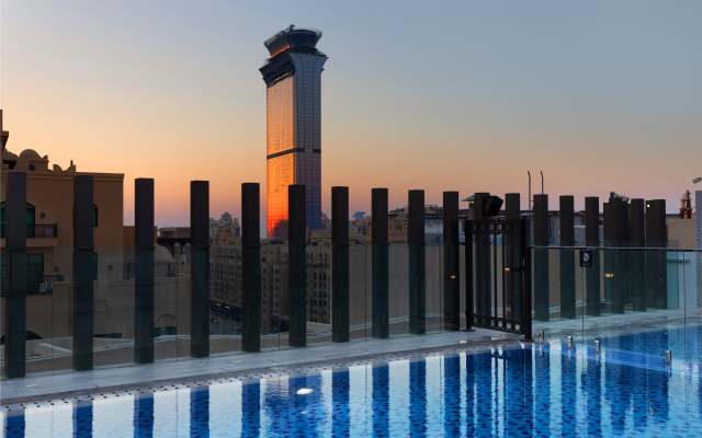 Adagio Premium The Palm