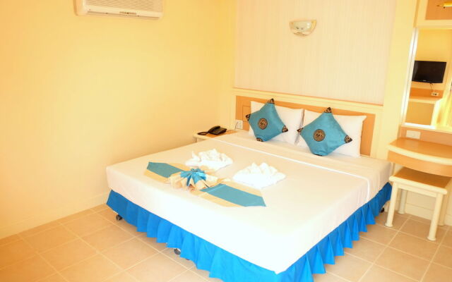 8080 Hotel Patong