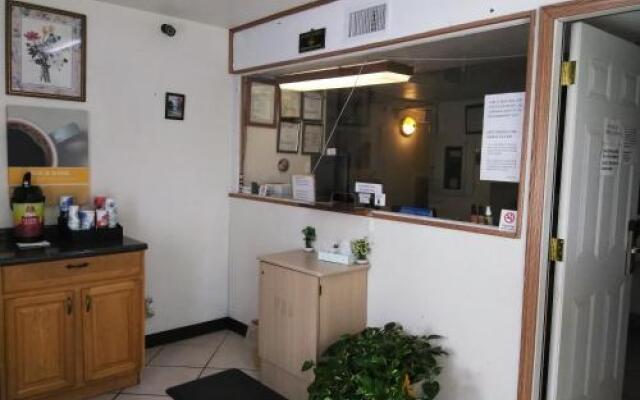 Port City Inn