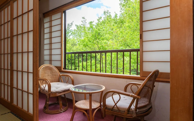 Shima Onsen Kotobukiya Ryokan