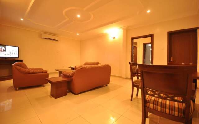 Impeccable Hotel by HomeVille Plus Benin