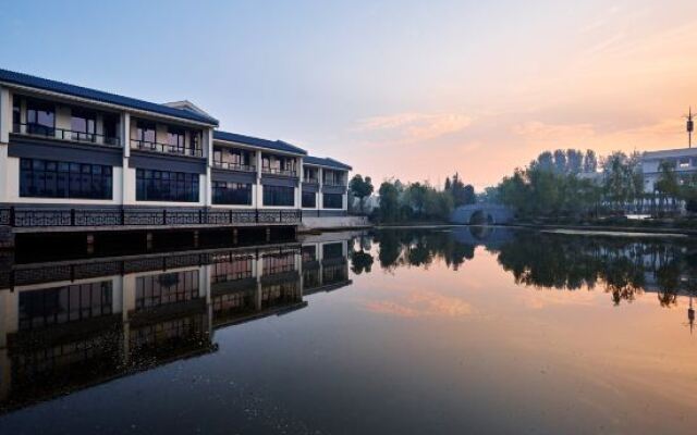 Grand Barony Hotel