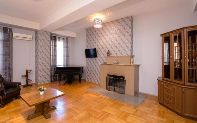 Apartment on Vasil Barnov 56