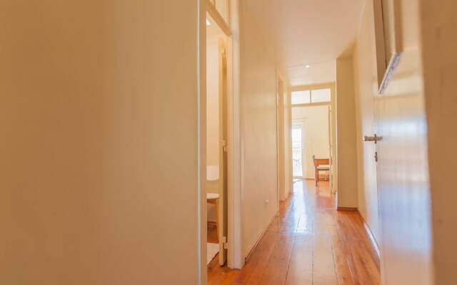 'white House' Apartment- Alfama