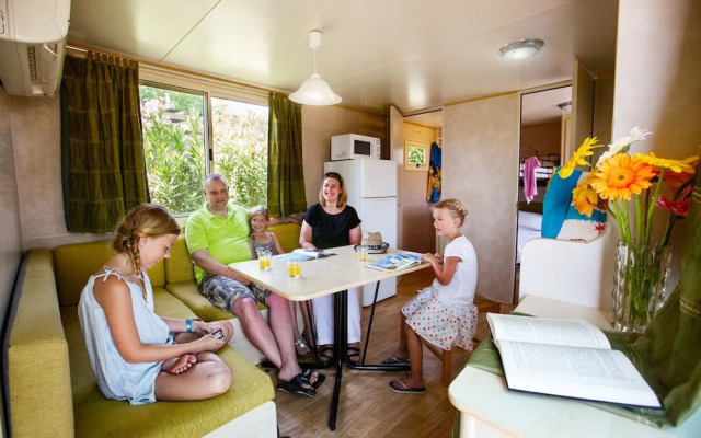 hu Firenze Certosa camping in town