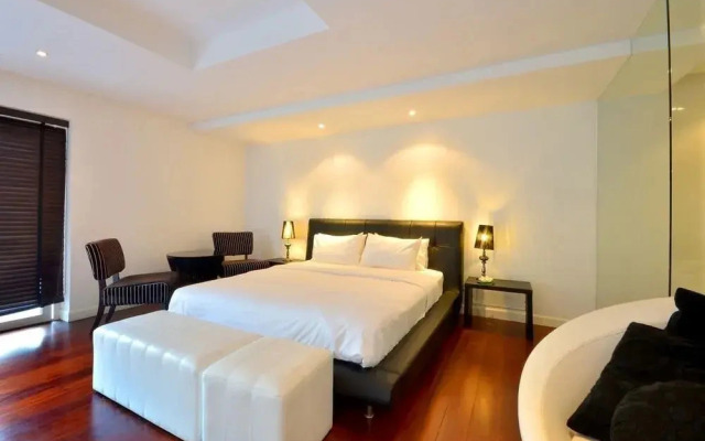 Luxury 5 Stars Beach Villa 6 Beds
