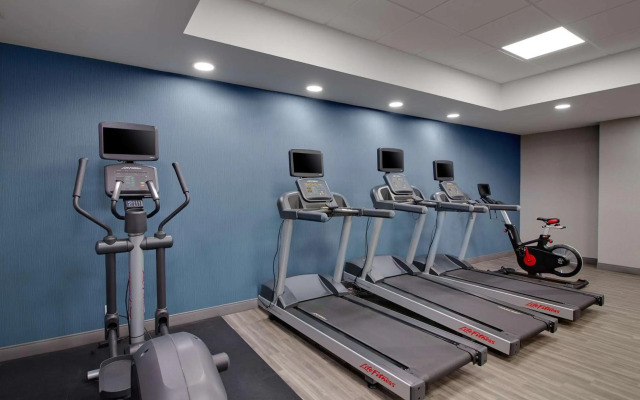 Hampton Inn Birmingham-Colonnade 280