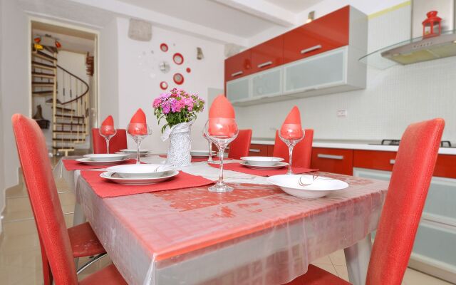 Apartment Irvin - sweet apartment : A1 Trogir, Riviera Trogir