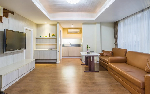 Saint Tropez Beach Resort Hotel