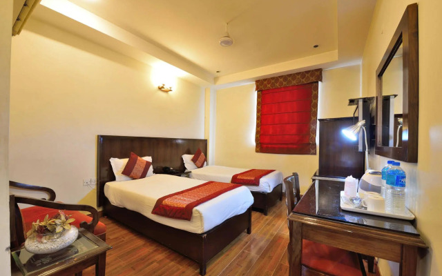 OYO 9761 Hotel Clark Heights