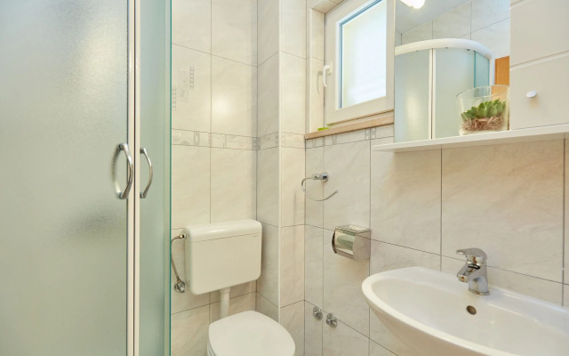 Apartments Zelic Tucepi