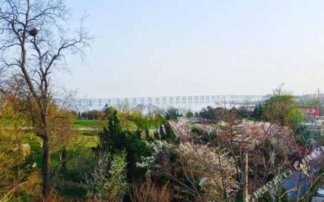 Riyueming Select Hotel
