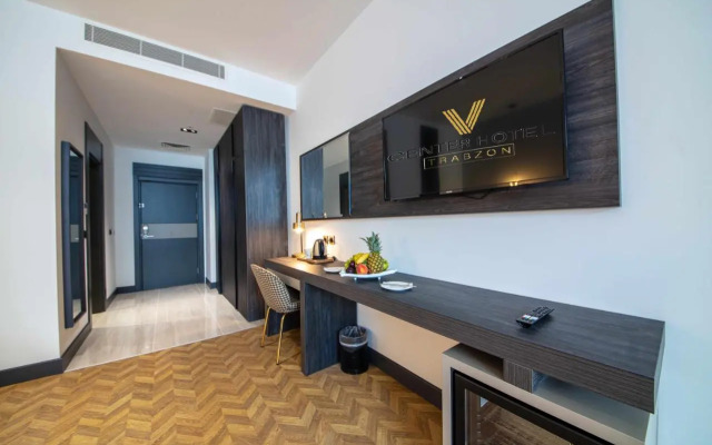 V Center Hotel