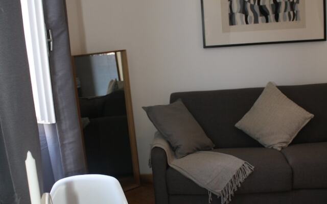 Home2Rome - Trastevere Reale