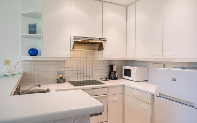 Westhinder 200m From Sea