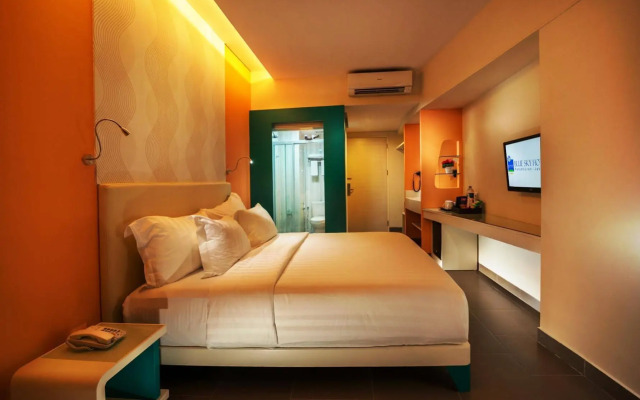 Blue Sky Hotel Petamburan