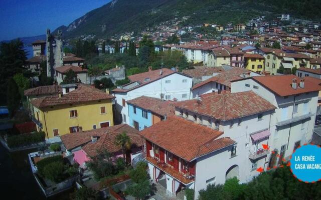 Historic house by the lake La Renée Casa Vacanza