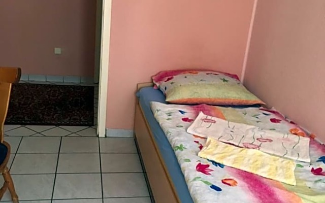 Hotel Yans