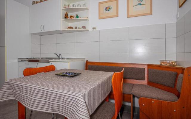 Apartment in Novi Vinodolski 41595