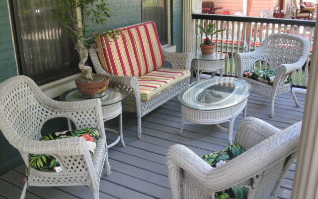 Bayberry House Bed & Breakfast