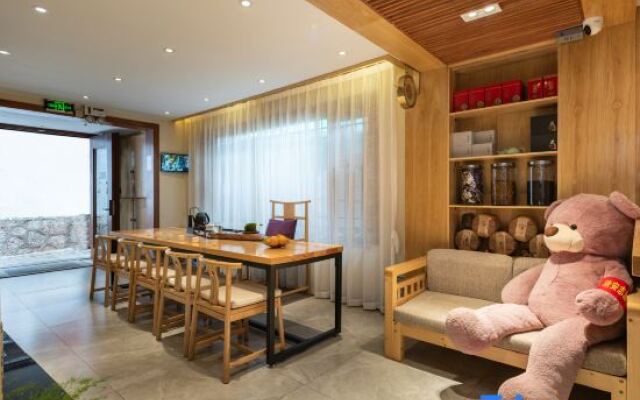 UNThinkHotel Qimu inn