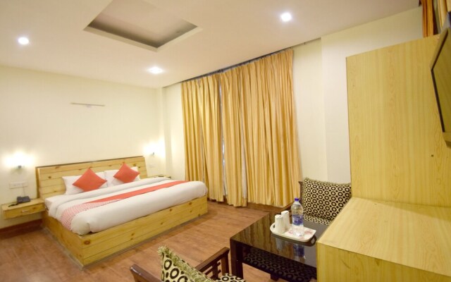 OYO 10636 Hotel The Himalayan Bliss