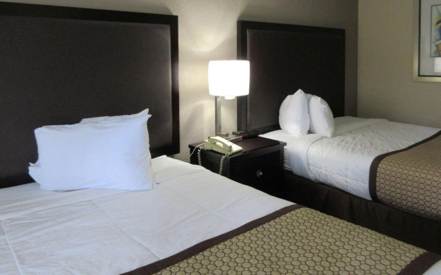 Travelodge by Wyndham Harriman