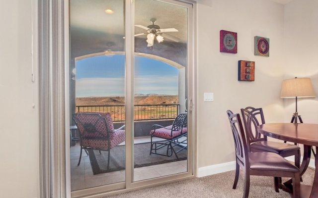 Angels Landing – Large 3 bedroom with Spectacular View of Coral Canyon Golf Course
