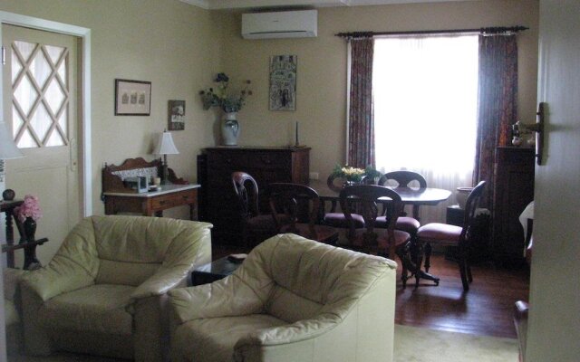 A Winter-Rose Cottage Bed and Breakfast