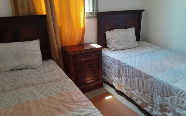 Females Only Host Is Woman Citycenter Near All