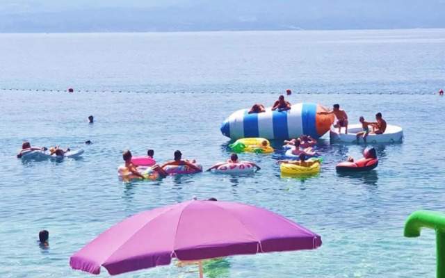 20 meters from the beach