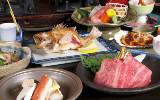 Okada Ryokan Warakutei