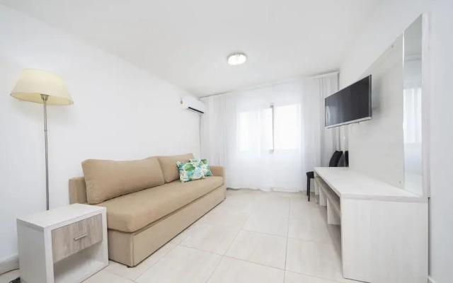 Buenos Aires Flat L8K
