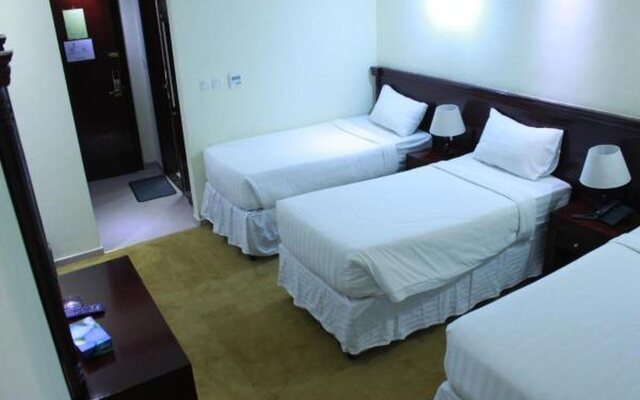 Al Olyan Golden Hotel