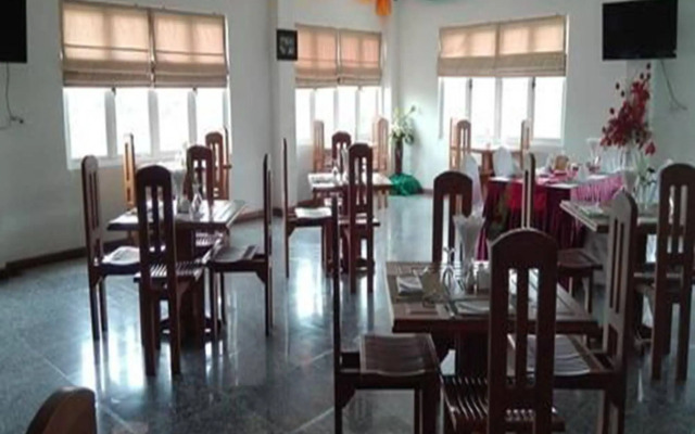 Myat Thinzar Hotel