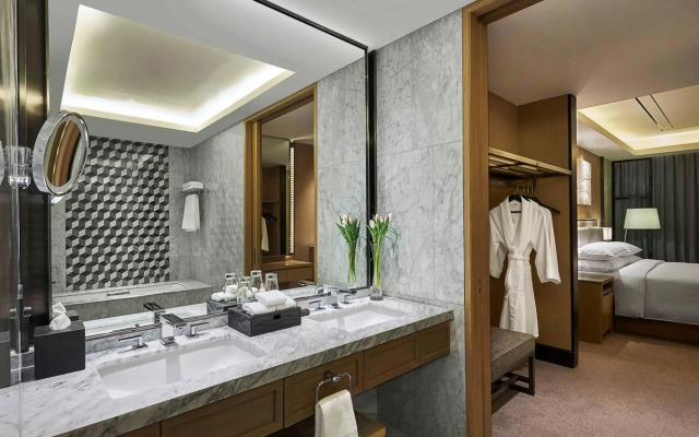 Hilton Manila