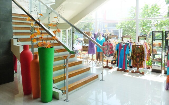 Airy Bandara Adisutjipto Kalasan Sleman Yogyakarta