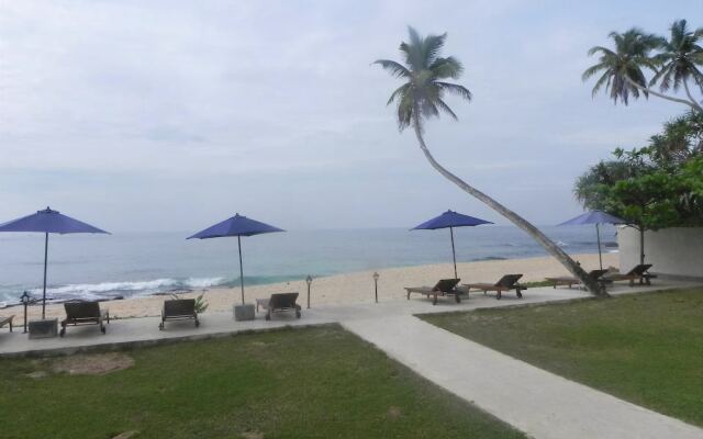 Amanda Beach Villas