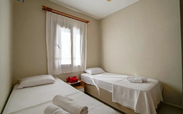 Cuhadar Ahsap Evleri