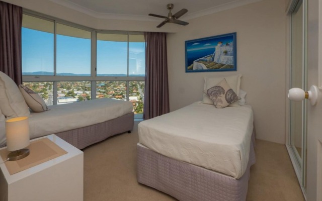 Burleigh Surf Apartments