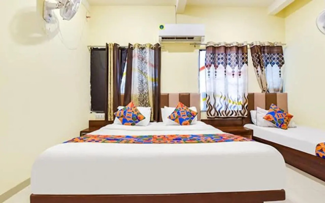Fabexpress Poonam Palace
