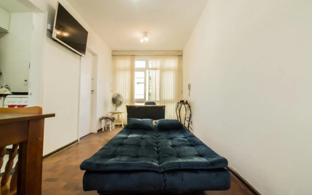 Apartamento aconchegante com estacionamento na 25 de março