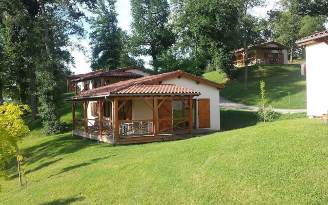 Village De Montmarsis