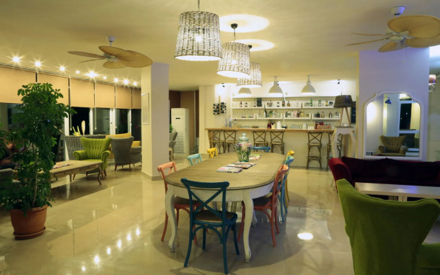 Incekum Su (ex. Aska Baran)