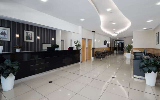 Rydges Mackay Suites