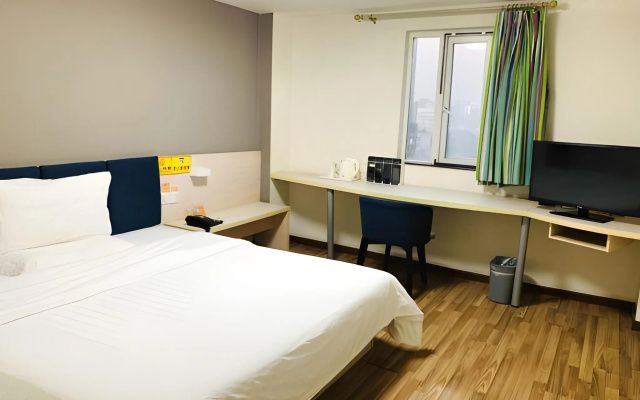 7 Days Inn Shenzhen Longhua Branch – Guest Rooms – Shenzhen