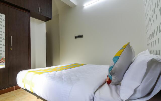 OYO Home 78339 Comfortable Studio Near Rock Beach