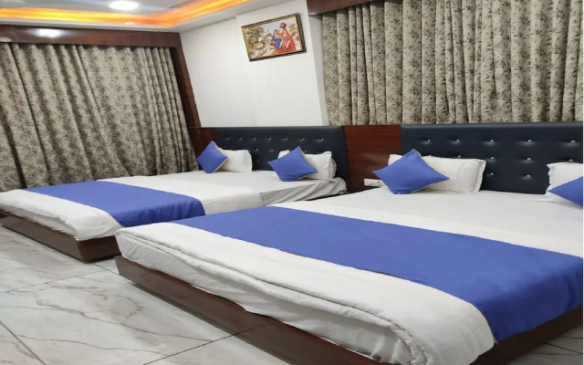 Hotel R R One